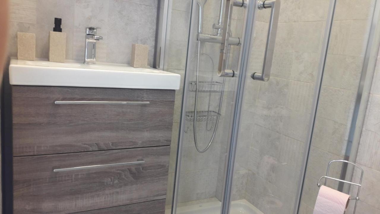 Splendide Studio Front De Mer Menton Luaran gambar