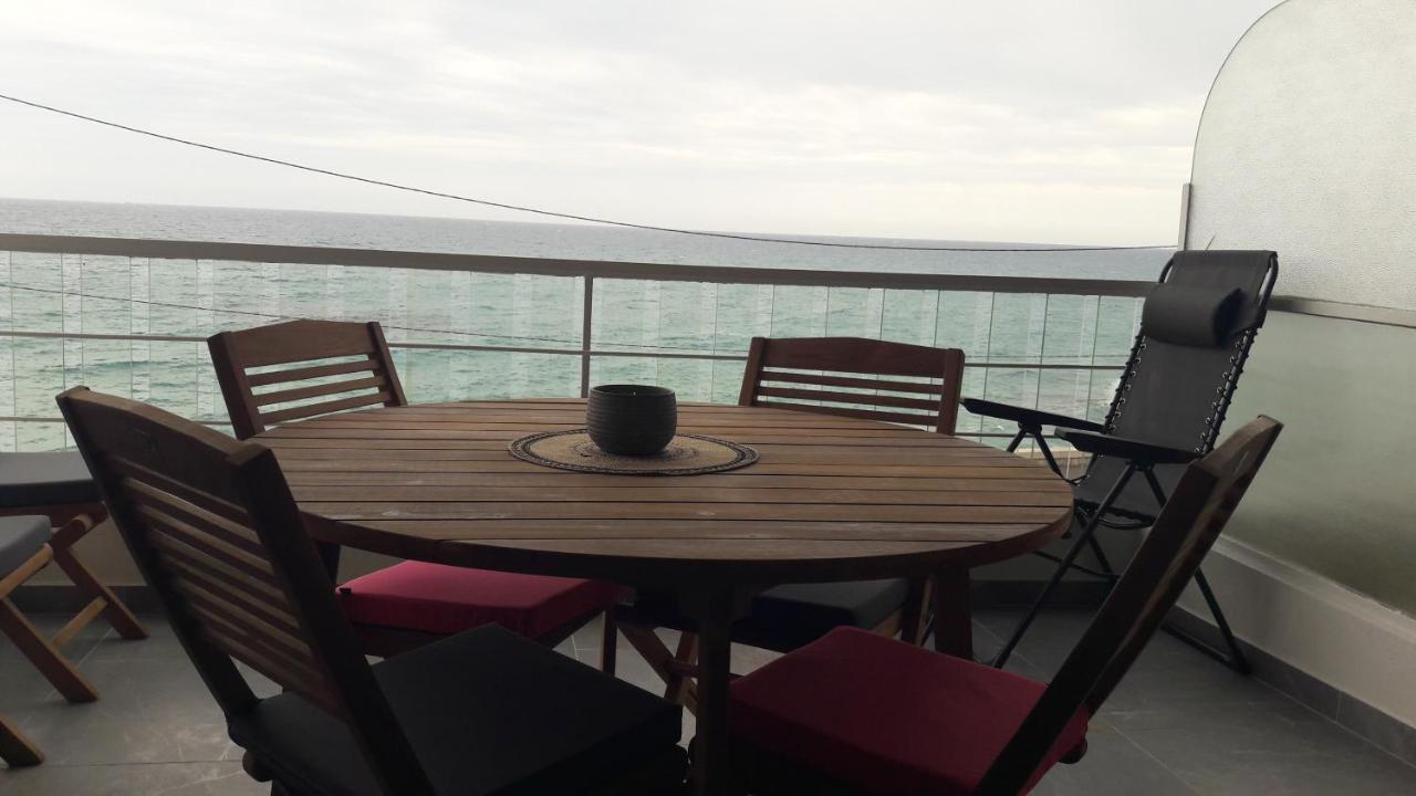 Splendide Studio Front De Mer Menton Luaran gambar
