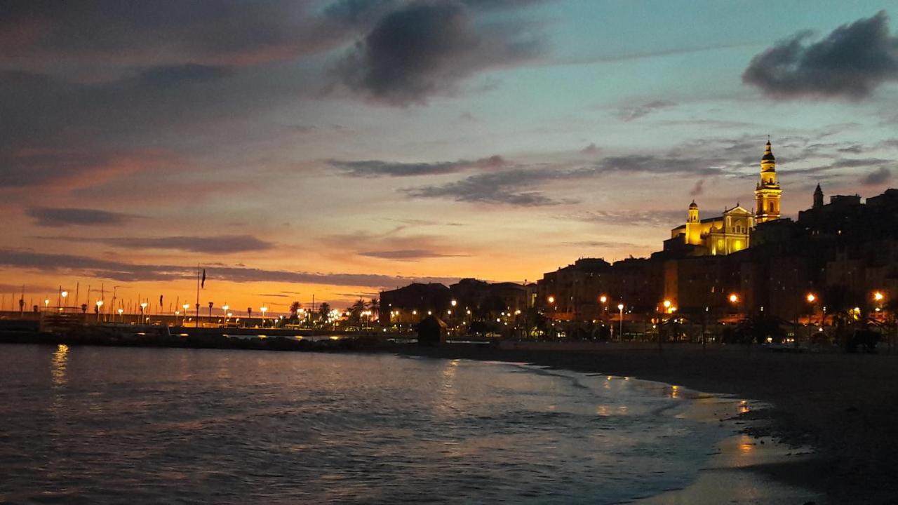 Splendide Studio Front De Mer Menton Luaran gambar